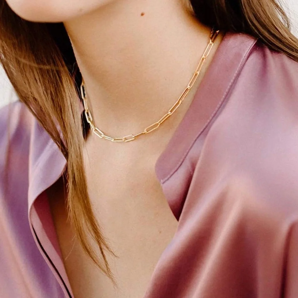 ::✨Delicate [GOLD] Layered Initial Necklace Set - Picture 5 of 12